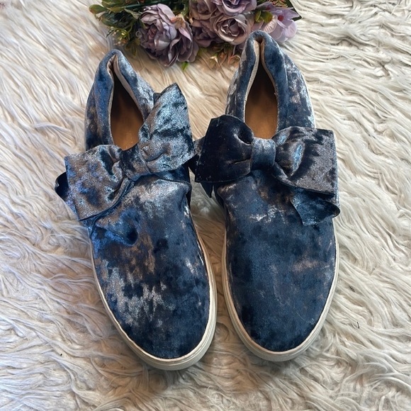 J Slides Shoes - J/Slides Crushed Velvet Blue Annabelle Bow Slide On Sneakers